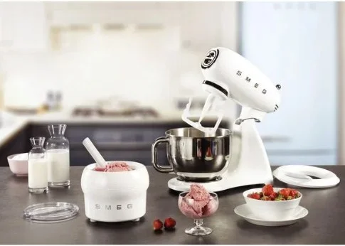 Планетарный миксер Smeg SMF02WHEU купить в Москве с доставкой
