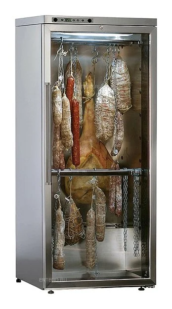 Холодильный шкаф для колбасных изделий и сыров IP SALK 301 G купить в Москве