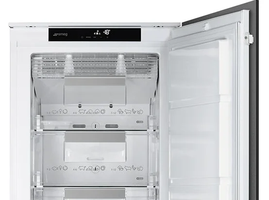 Встраиваемая морозильная камера Smeg S8F174NE купить в Москве