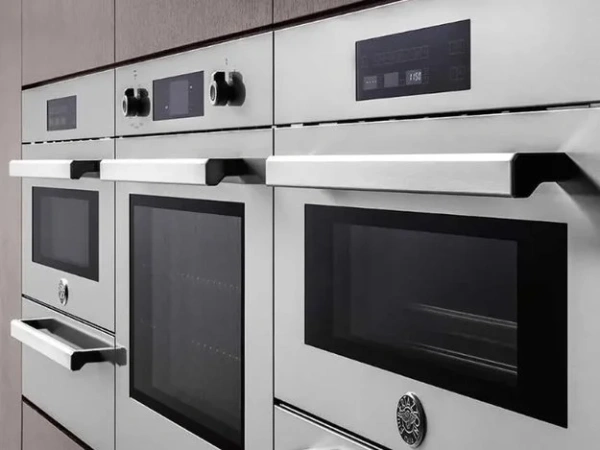 Встраиваемая микроволновая печь Bertazzoni F457HERMWTAG купить в Москве
