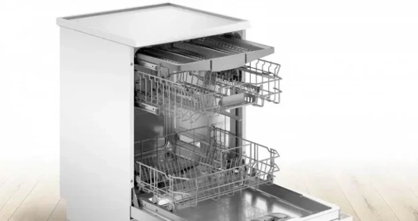 Отдельностоящая посудомоечная машина BOSCH SMS25FW10R купить в Москве