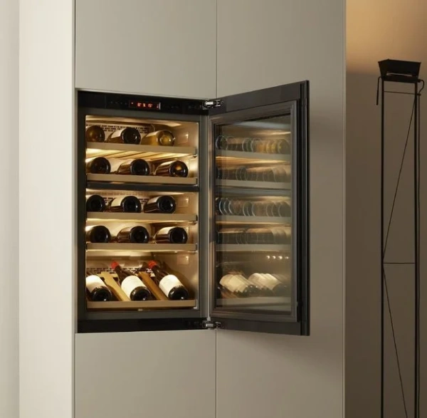 Встраиваемый винный шкаф V-ZUG WineCooler UCSL WC4T-51136 купить в Москве