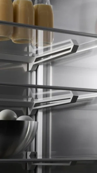 Встраиваемый холодильник V-ZUG CombiCooler V6000 Supreme CCO6T-51133 R купить в Москве
