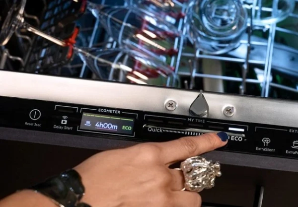 Встраиваемая посудомоечная машина AEG FSE75737P купить в Москве