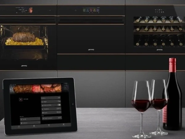 Встраиваемый подогреватель посуды Smeg CPRT615NR купить в Москве
