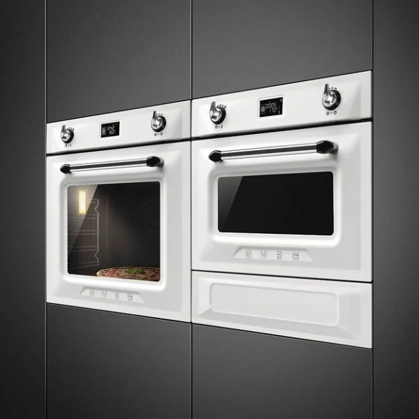 Компактный духовой шкаф с пароваркой Smeg SF4920VCB1 купить в Москве
