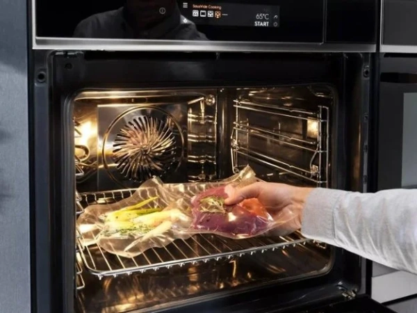 Духовой шкаф Electrolux EZB 53410 AK купить в Москве
