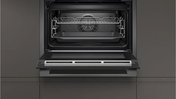 Компактный духовой шкаф-пароварка Neff C17FS22G0 купить в Москве
