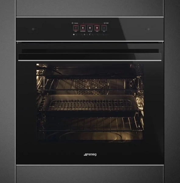 Духовой шкаф Smeg SFP6606WTPNX купить в Москве
