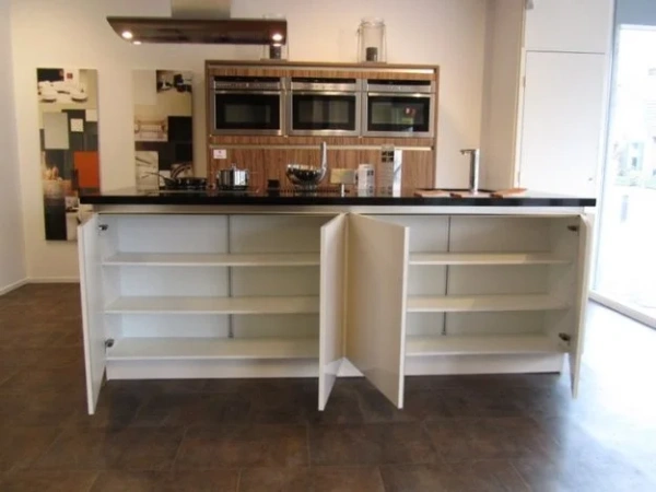 Компактный духовой шкаф Neff C67M70N0 купить в Москве
