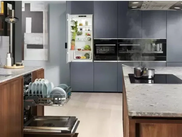 Встраиваемая посудомоечная машина Electrolux EEC987300W купить в Москве