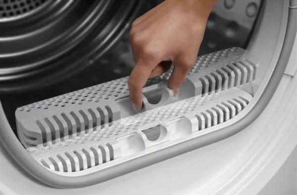 Сушильная машина AEG TR939M4ZE купить в Москве