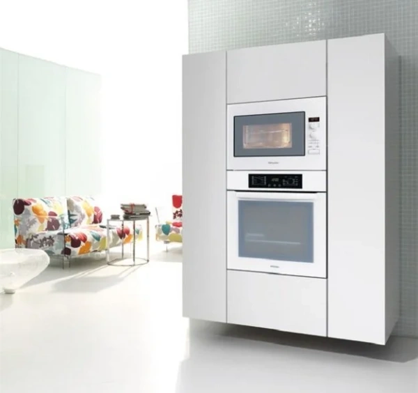 Микроволновая печь Miele M 8160-2 W купить в Москве
