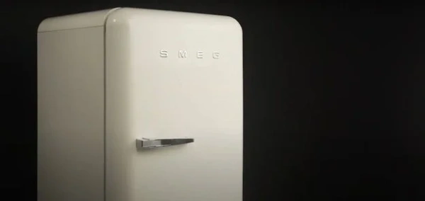 Встраиваемый холодильник Smeg C41941F1 купить в Москве
