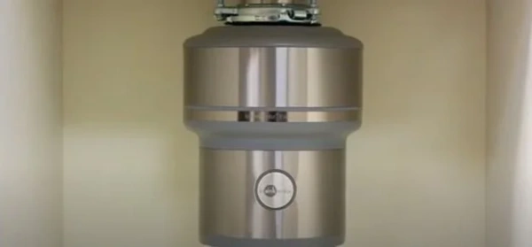 Измельчитель пищевых отходов InSinkErator Evolution Plus 1000EC купить в Москве