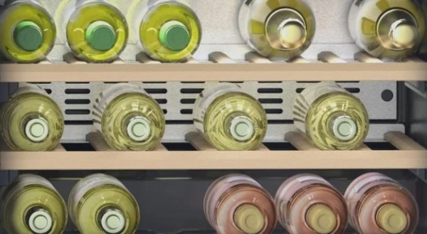 Встраиваемый винный шкаф V-ZUG Winecooler UCSL 60 re KWUCSL60 купить в Москве