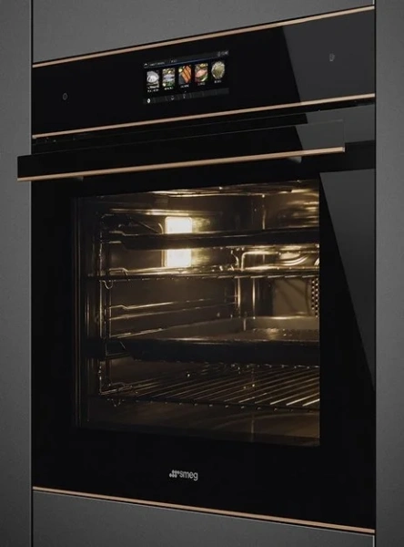 Духовой шкаф Smeg SFP6606WTPNR купить в Москве
