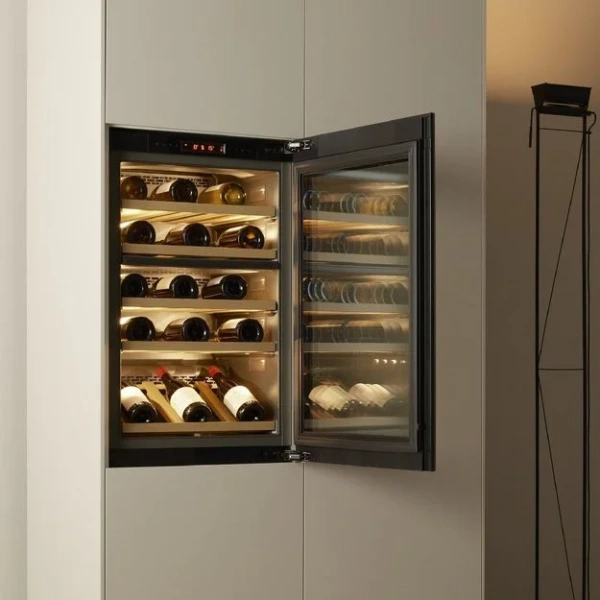 Встраиваемый винный шкаф V-ZUG WineCooler V4000 90 WC4T-51102 R Pearl mirror glass купить в Москве