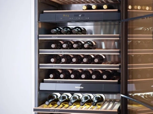 Винный шкаф Miele KWT 6833 SG купить в Москве