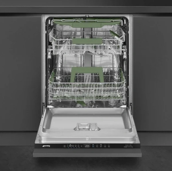 Встраиваемая посудомоечная машина Smeg STL7332CL купить в Москве