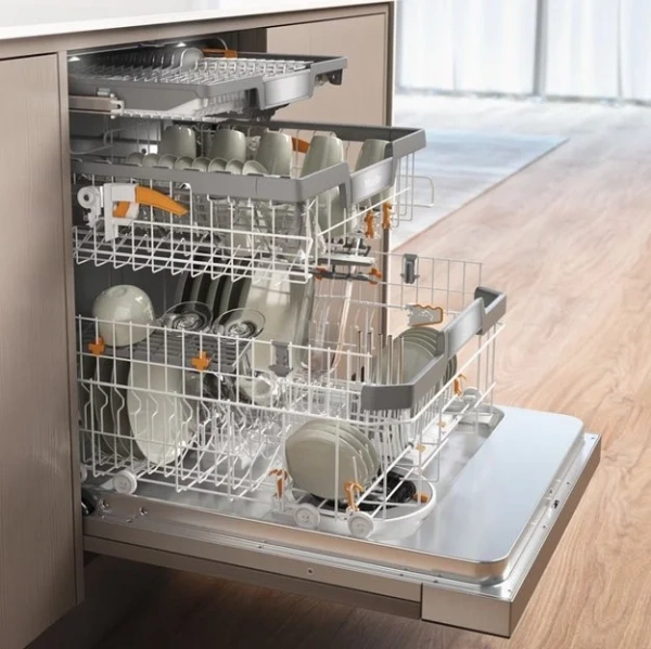 Встраиваемая посудомоечная машина Miele G 7710 SCi AutoDos купить в Москве