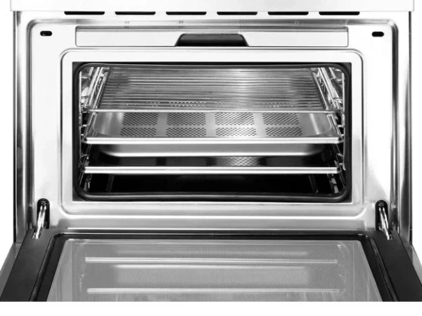 Компактный духовой шкаф с пароваркой Smeg SF4750VCBS купить в Москве
