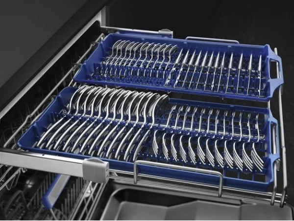 Встраиваемая посудомоечная машина Smeg STL342CSL купить в Москве