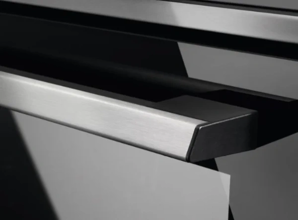 Духовой шкаф Electrolux OEF 5E50 X купить в Москве
