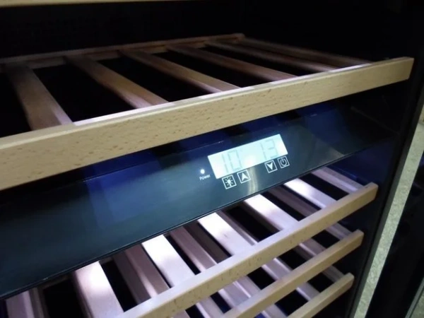 Винный шкаф IP JG 48-6 AD X купить в Москве