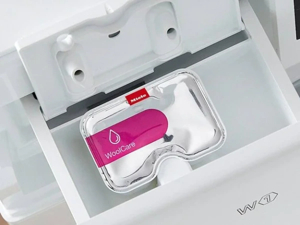 Стиральная машина Miele WWR880WPS купить в Москве