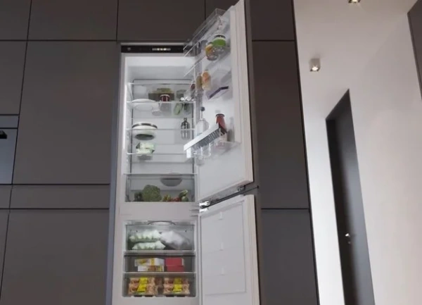 Встраиваемый холодильник V-ZUG CombiCooler V6000 Supreme CCO6T-51133 L купить в Москве
