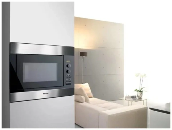 Микроволновая печь Miele M 8261-2 ED купить в Москве
