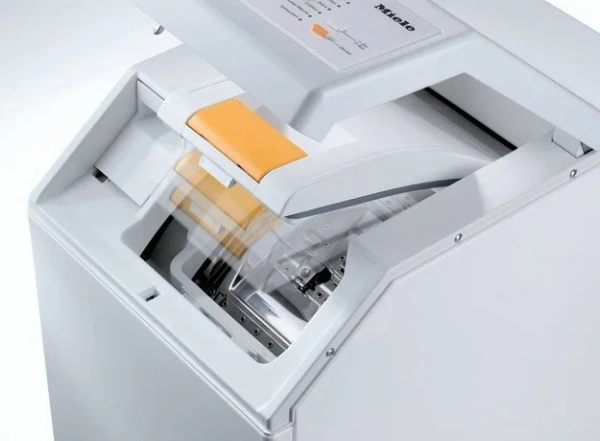 Стиральная машина с вертикальной загрузкой Miele WW650 WCS купить в Москве