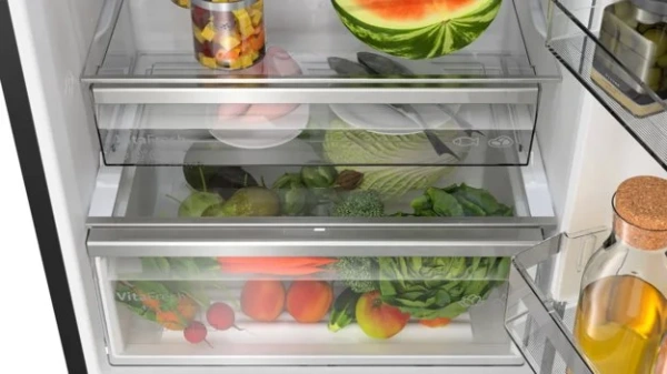 Двухкамерный холодильник Bosch KGN49LBCF купить в Москве
