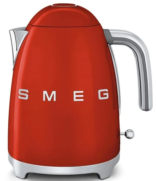Чайник Smeg KLF03RDEU купить в Москве с доставкой
